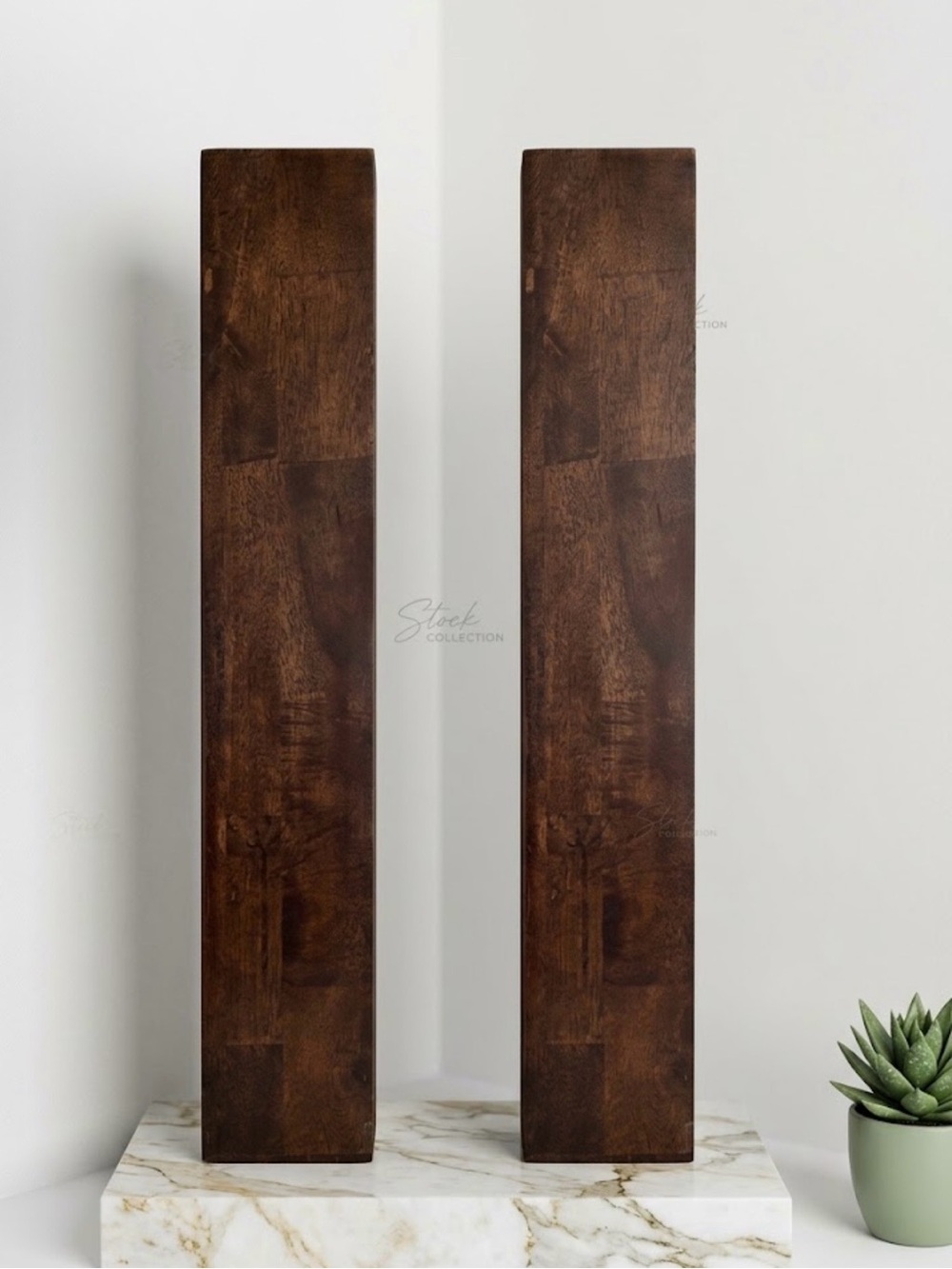 Solid Wood Floating Shelf – Like New Excellent Condition – Unbranded